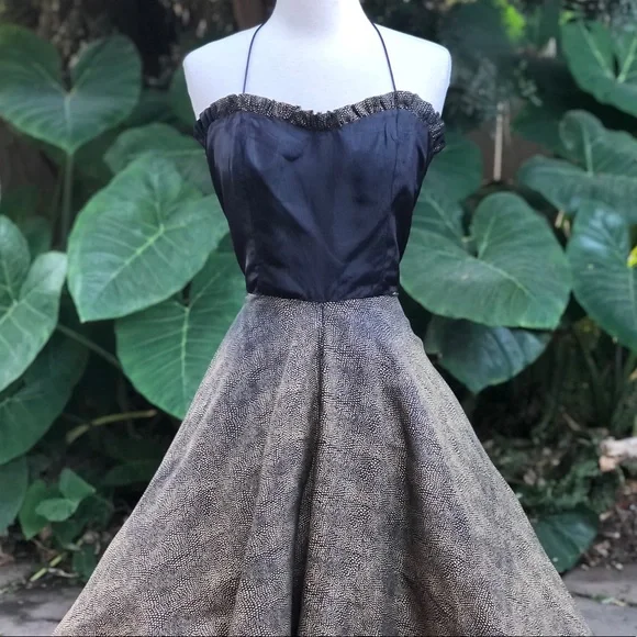 Vintage Party Dress - Picture 2 of 9